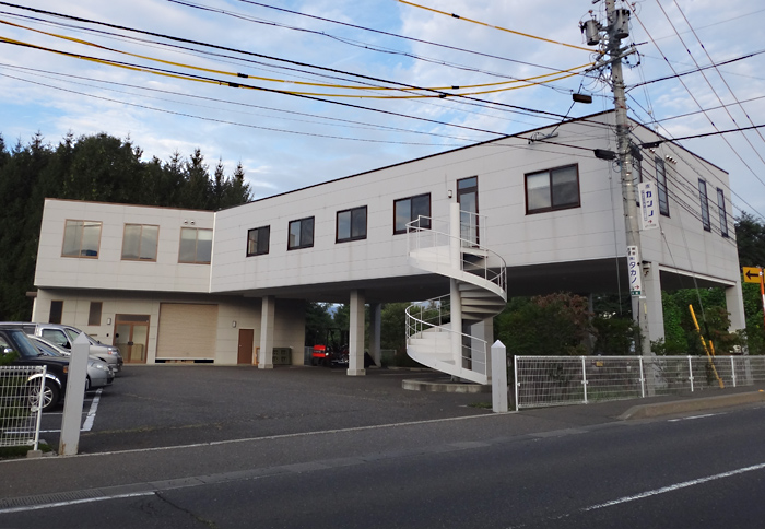 エーアイテック社屋第旧２社屋