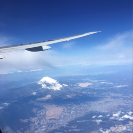 飛行機から見た富士山