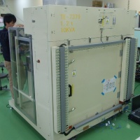AI-352背面